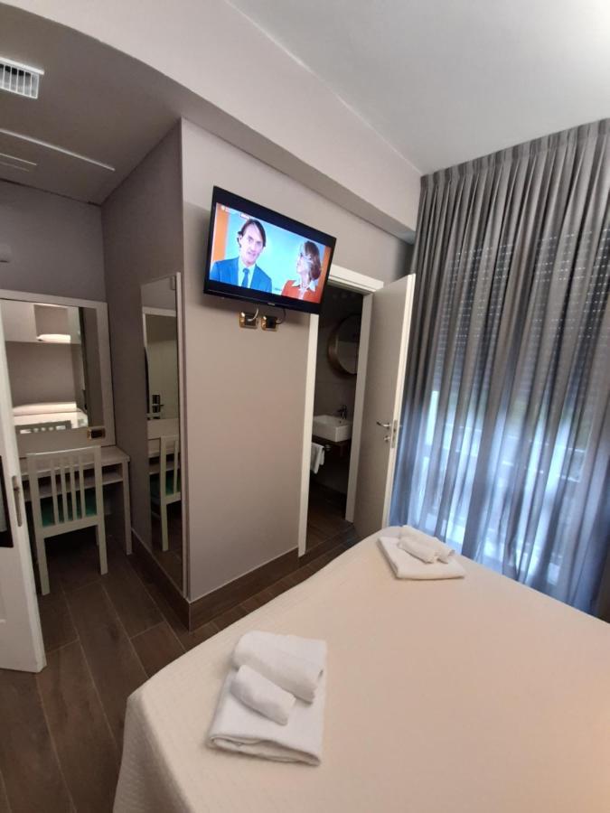 Hotel Royal Plaza Rimini Kültér fotó