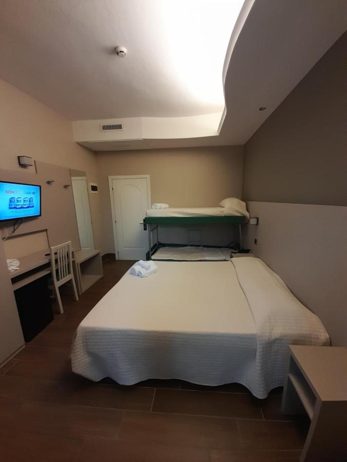 Hotel Royal Plaza Rimini Kültér fotó