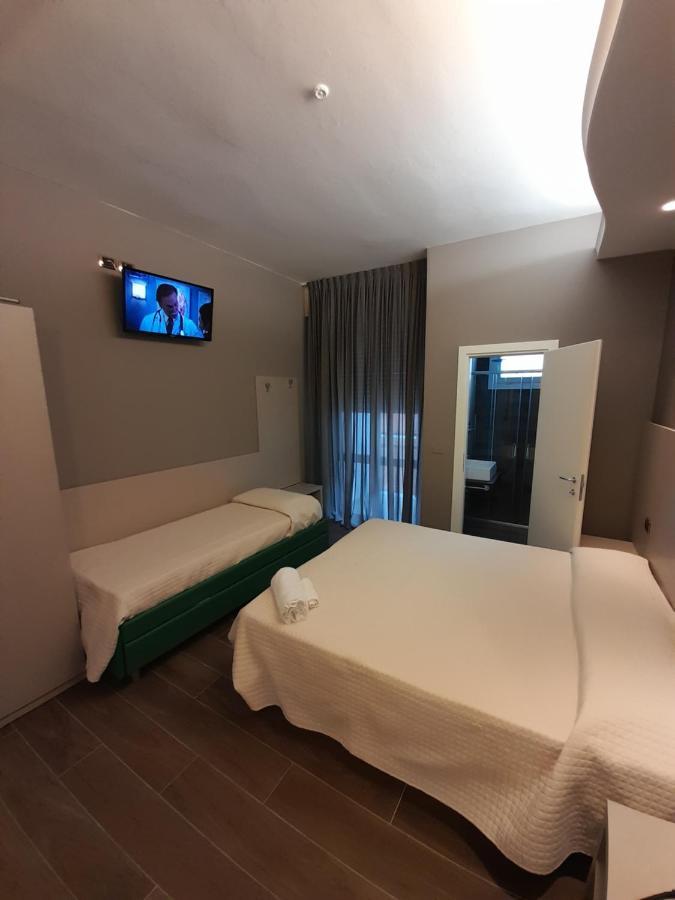 Hotel Royal Plaza Rimini Kültér fotó