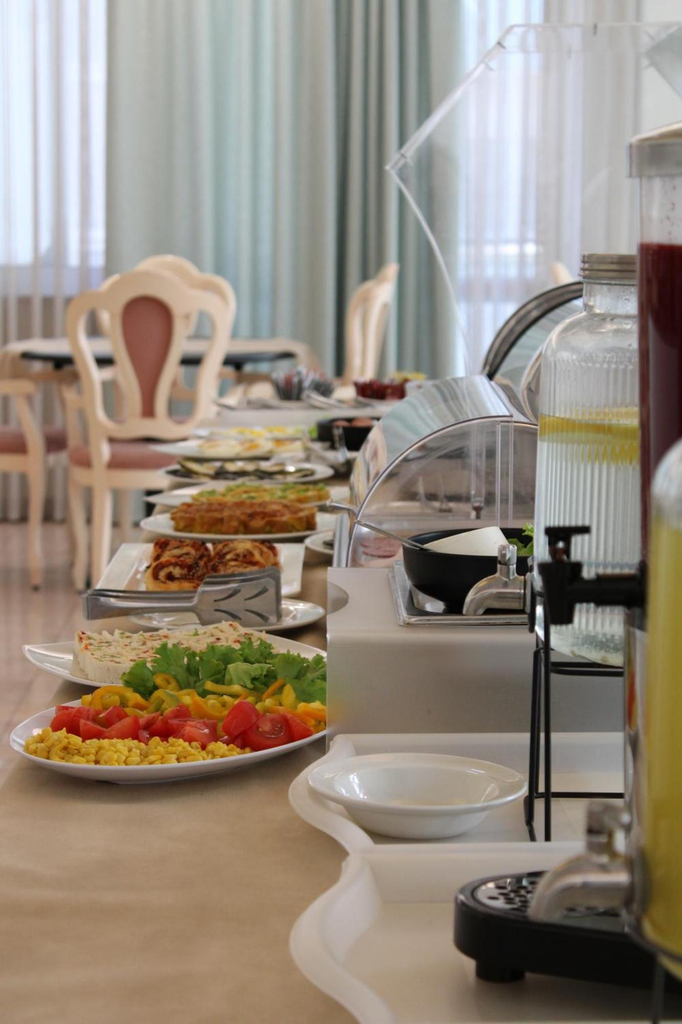 Hotel Royal Plaza Rimini Kültér fotó