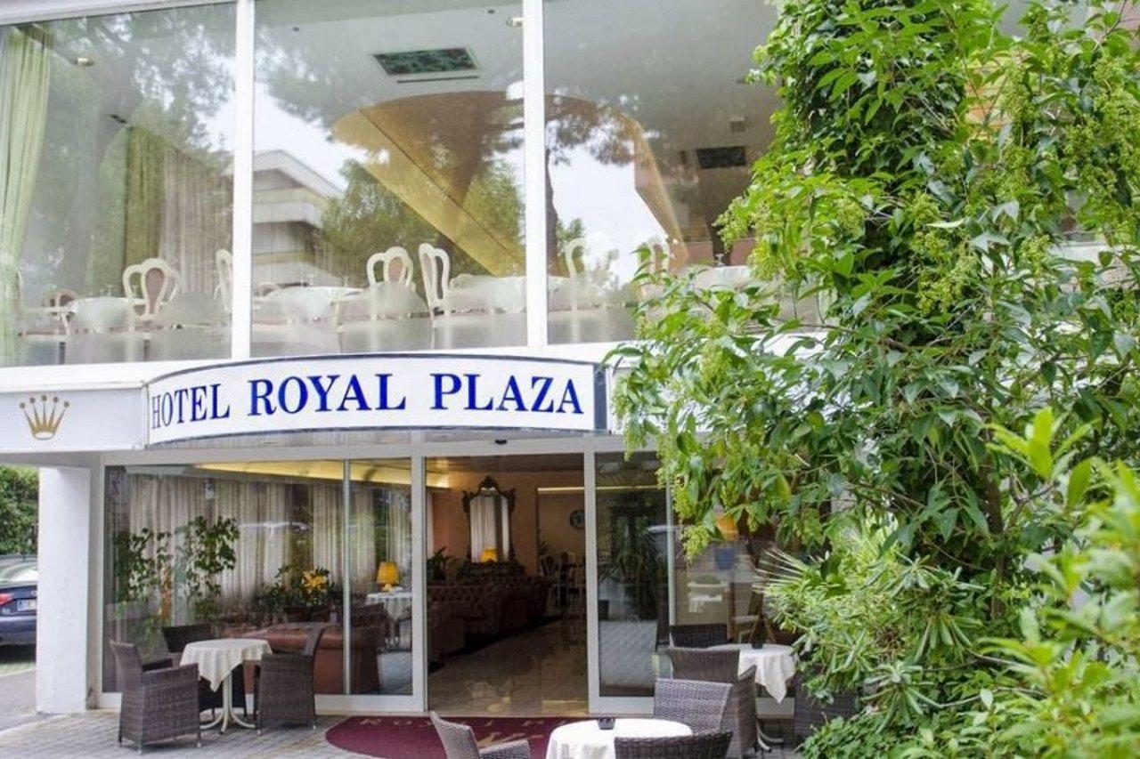 Hotel Royal Plaza Rimini Kültér fotó